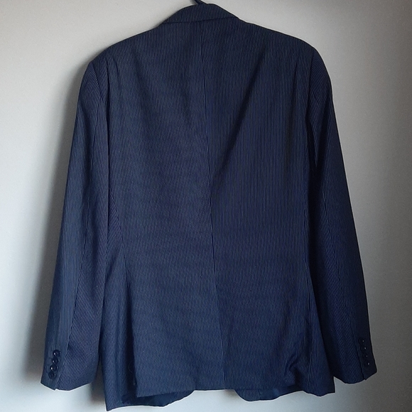 Black Striped H&M Suit - Picture 4 of 11